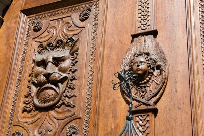_D2X2218 Palace Door.jpg