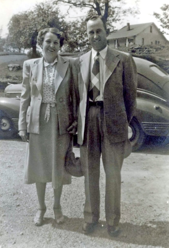 Elsie Mae (1915-1988) and Clyde Crews Carter (1911-1998)