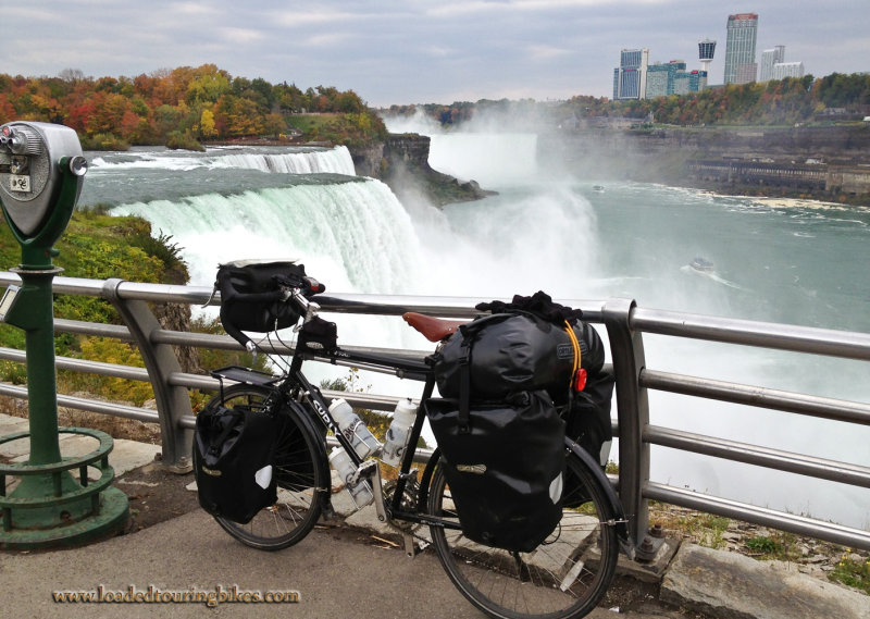 425    Paul touring New York - Surly Long Haul Trucker touring bike