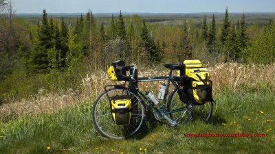 438    Randy touring Minnesota - Miyata 1000LT touring bike