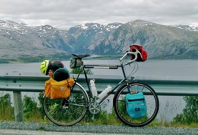 095  Julian - Touring Norway - Specialized Expedition touring bike
