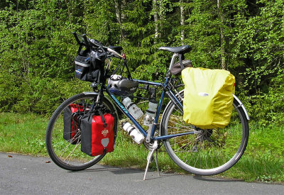 098  Erik - Touring Sweden - Roberts Roughstuff touring bike