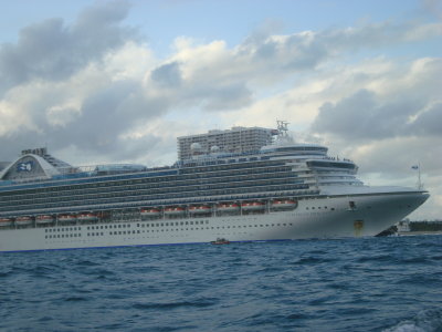 6 Caribbean Princess leaving the harbor.jpg