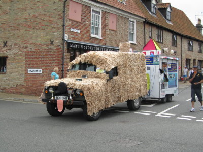 Beccles Carnival Procession