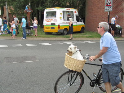 Beccles Carnival Procession