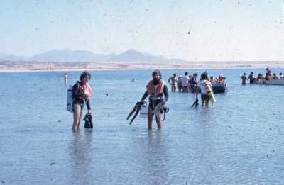 042 naama bay 1973 _resize.jpg