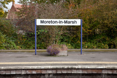 Moreton-in-Marsh sign