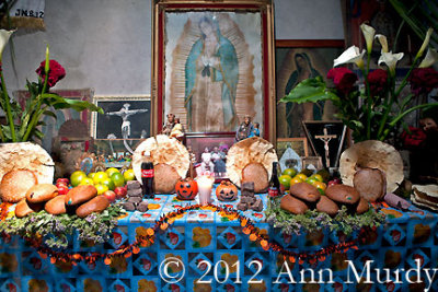 Altar a la casa del hermano de Carlos