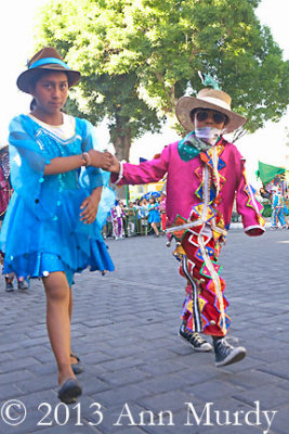 Dancers from Benito Juarez
