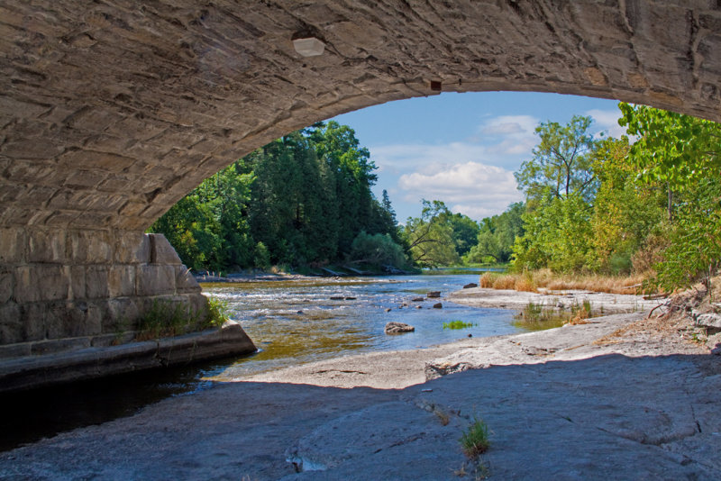 Under the Pakenham Bridge