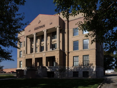 Armstrong County Courthouse - Claude, Texas