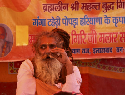 Sadhu 10.jpg