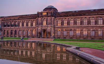 Dresden01310-15-2012-23-09-14_HDR.jpg