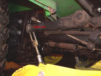 JD Front Lifting Levers 02w.jpg