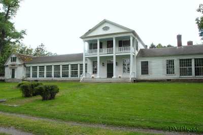 MansionInDisrepair.jpg
