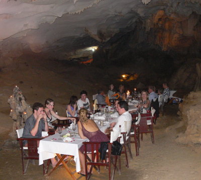 Dinner in Thien Canh Son Cave, Halong Bay