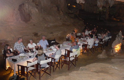 Dinner in Thien Canh Son Cave, Halong Bay