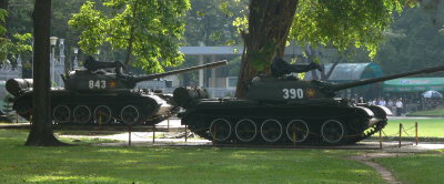 Tanks in front garden of Reunification Hall