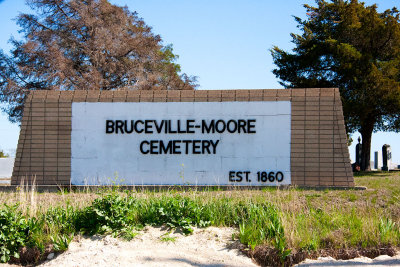 Bruceville-Moore Cemetery