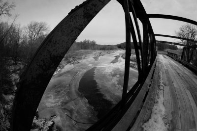 Bridge Framing River BW