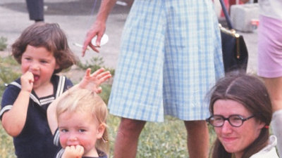 Note egg in Granny's right hand.  (c. 1970)