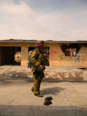 Inglewood Burn 4-4-13 9156.jpg