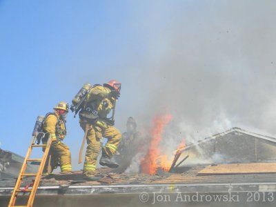 Inglewood Burn 4-11-13 9212.jpg
