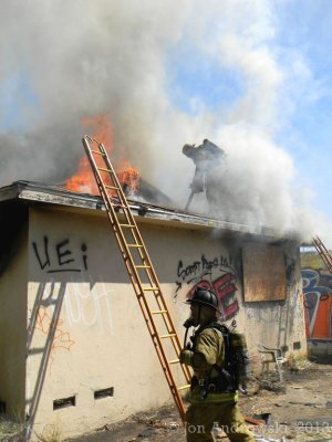 Inglewood Burn 4-11-13 9223.jpg