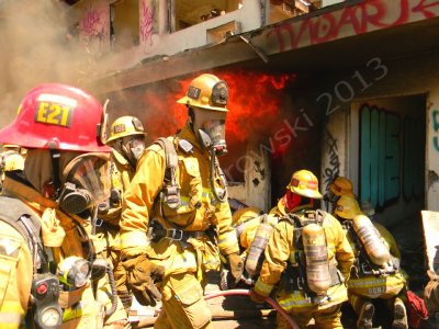 LIVE BURN 04-16-13  9324.jpg