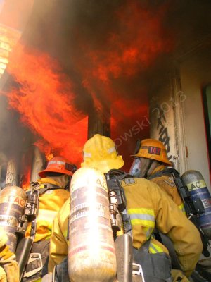 LIVE BURN 04-16-13  9329.jpg
