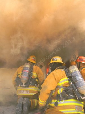 LIVE BURN 04-16-13  9331.jpg