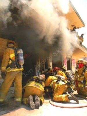 LIVE BURN 04-16-13  9334.jpg