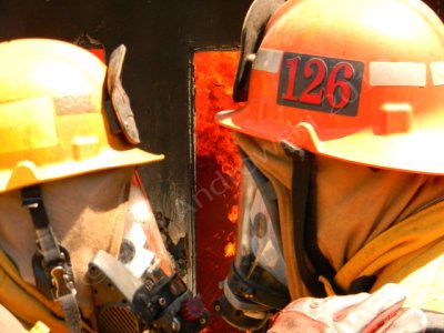 LIVE BURN 04-16-13 9350.jpg