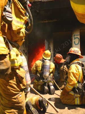 LIVE BURN 04-16-13 9352.jpg