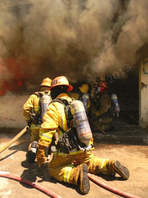 LIVE BURN 04-16-13 9354.jpg