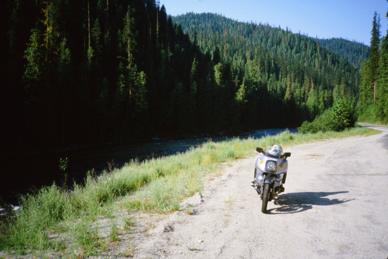 00185_s_r12afvgth960242.jpg