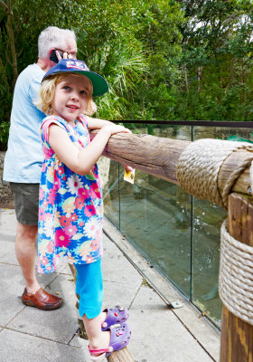 Eva & Bob visiting orangutans