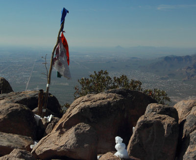 The evolving flagpole