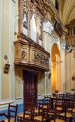 Chiesa di San Paolo, Sorrento - interior side wall