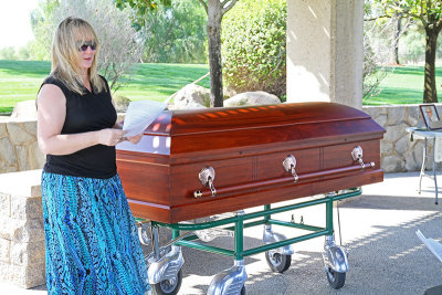 Sylvia reads Steve's memories of Dad