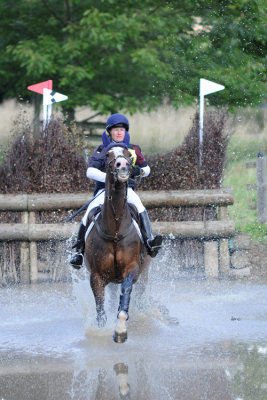 Sara Burdess on Enagh Topflight 12_d90_DSC_2813