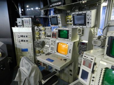 CVN-65 59 Combat direction center.JPG