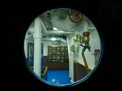 CVN-65 67 Captains office.JPG