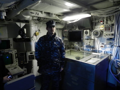 CVn-65 91 Tactical command center.JPG