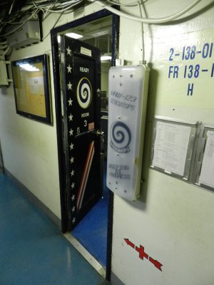 CVN-65 185 Pilots ready room.JPG