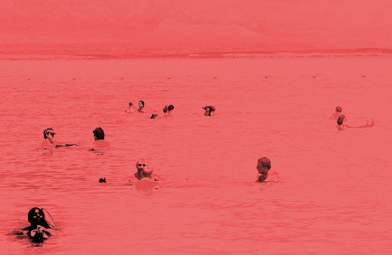 Minimalism  at the Dead Sea