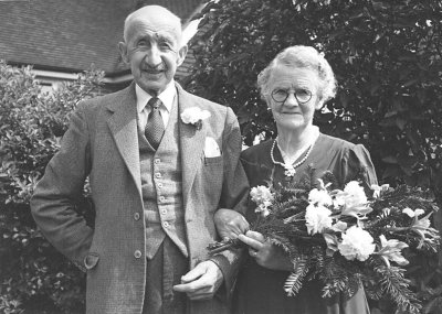 George and Mary Tull celebrating their 60th wedding anniversary in 1959.