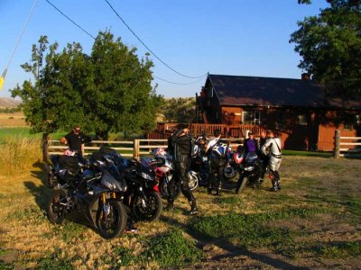 bikes-fossil-bnb2.jpg