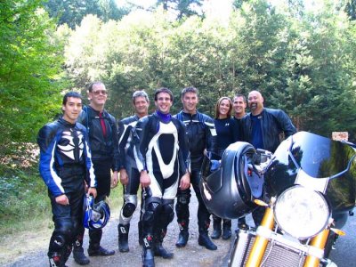 riders-on-fr42.jpg