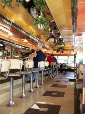 Hollywood Diner2-Dover DE.JPG